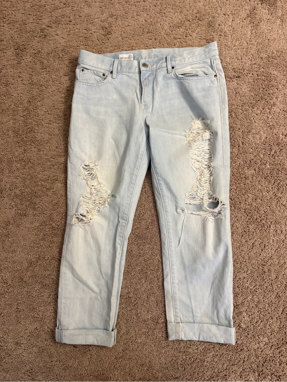 GAP Boyfriend Jeans Women size 27r Light Blue Distressed Folded Ankle Denim Pant